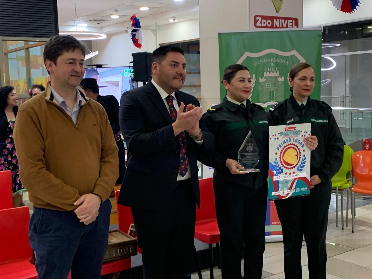 CET de Gendarmería de Linares ganó el premio a la mejor empanada 2026